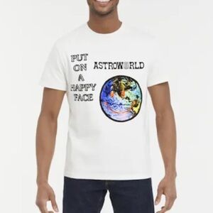 Travis Scott Astroworld Put on A‎ Happy Face Graphic T-Shirt Lollapalooza…
